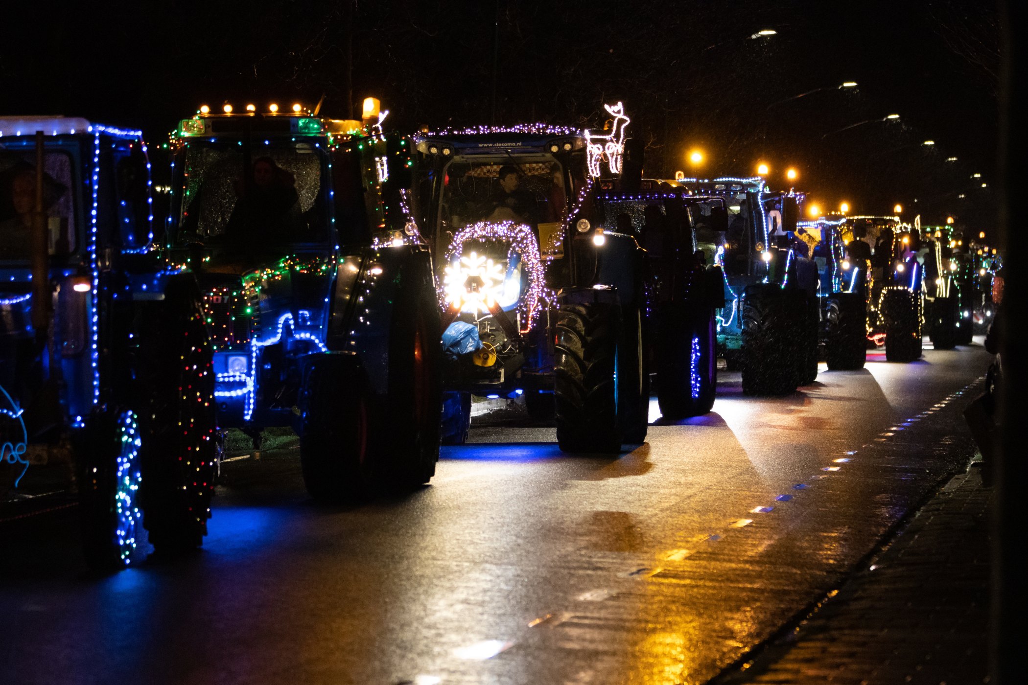 De Laarbeekse Boeren brengen licht